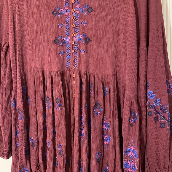 Free People Arianna Tunic in Plum - Picture 4 of 8